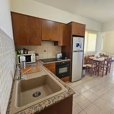 Apartment Lazaros Pissouri