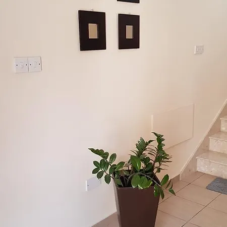 Apartment Lazaros *